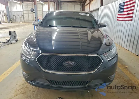 2015 Ford Taurus Limited z USA, uszkodzony, nr VIN 1FAHP2F81FG118300